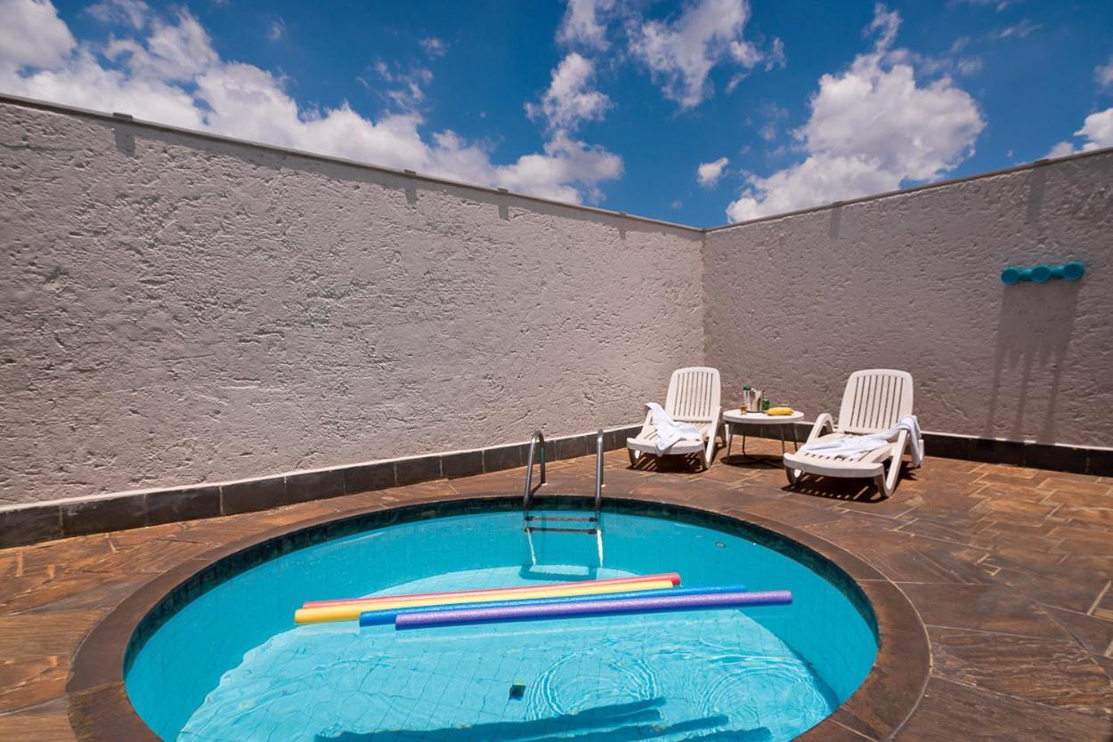 Status Motel Belo Horizonte Exterior photo